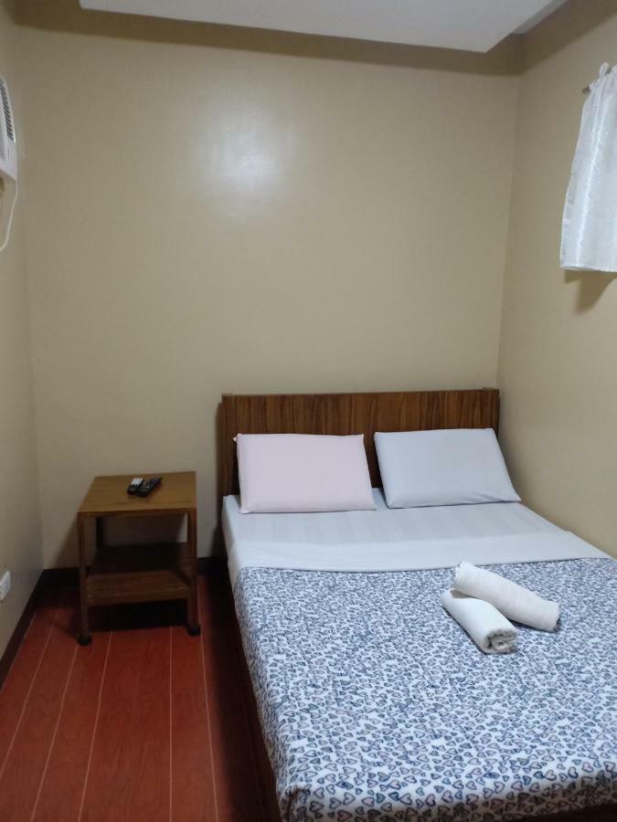 East Square Inn Bacolod Extérieur photo