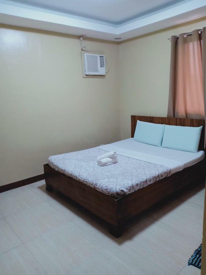 East Square Inn Bacolod Extérieur photo
